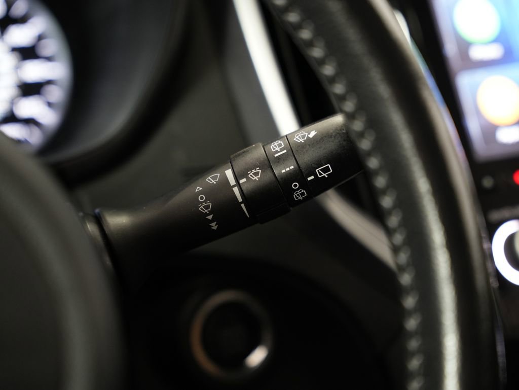 Used 2022 Subaru Ascent Limited image 16