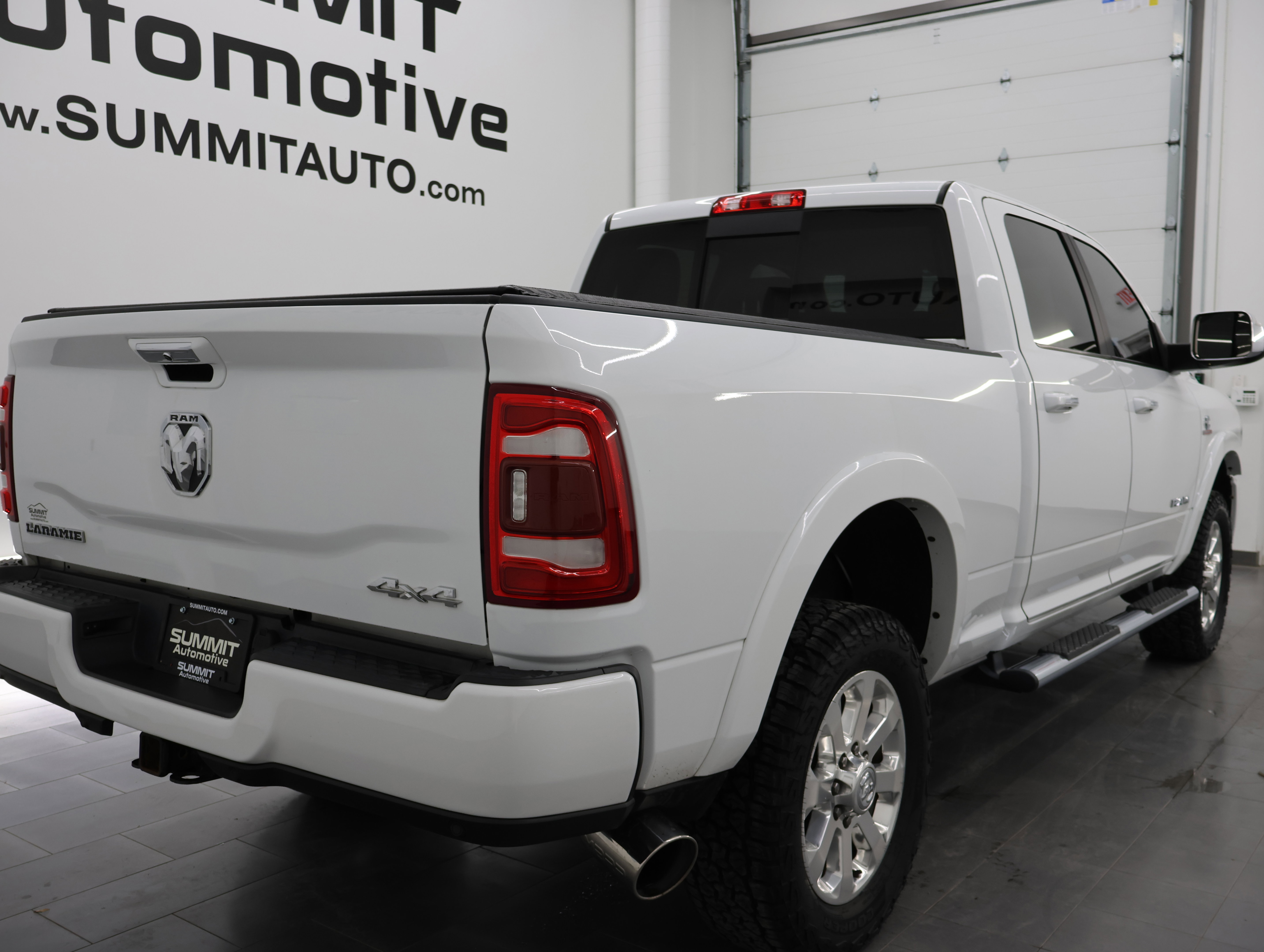 Used 2020 RAM 2500 Laramie AWD/4WD image 4