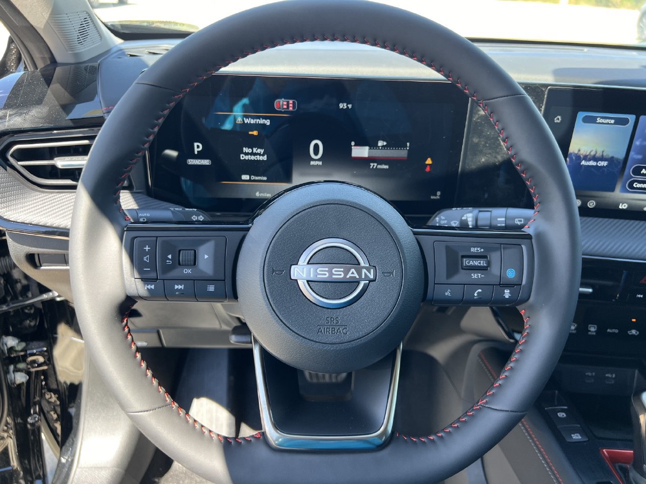 New 2027 Nissan Kicks SR AWD/4WD image 9