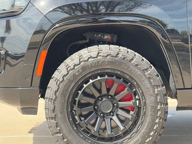 Used 2024 Jeep Wagoneer Series II image 5