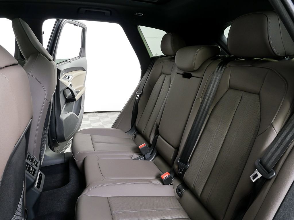 New 2026 Audi Q5 Prestige image 22