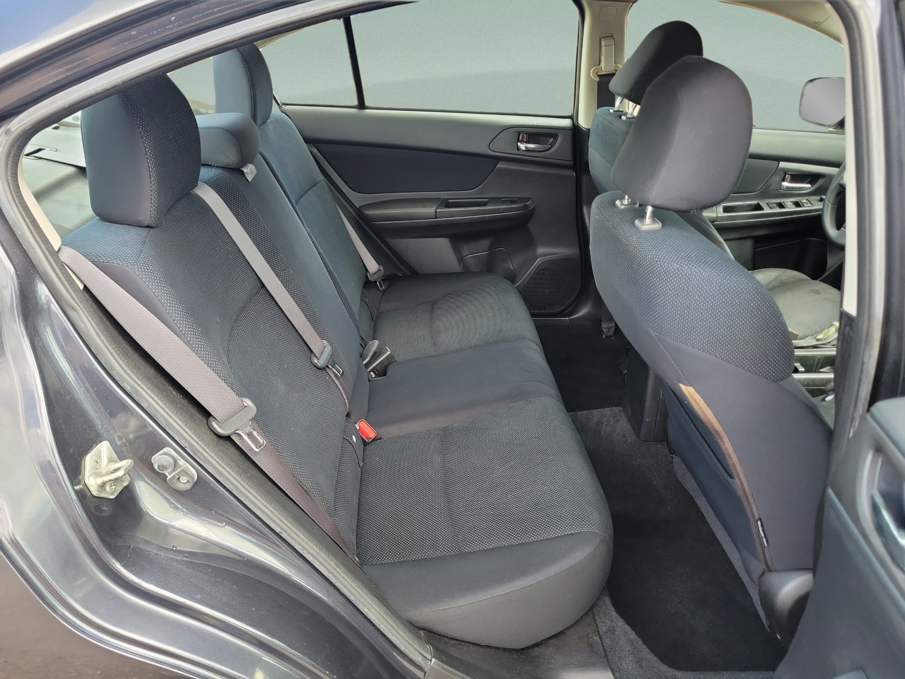 Used 2013 Subaru Impreza 2.0i Premium w/ All-Weather Pkg AWD/4WD image 9