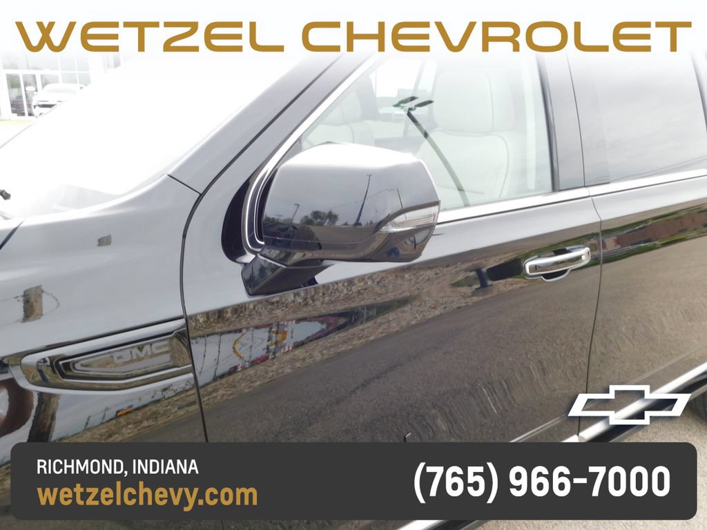 Used 2023 GMC Yukon XL Denali w/ Denali Reserve Package AWD/4WD image 11
