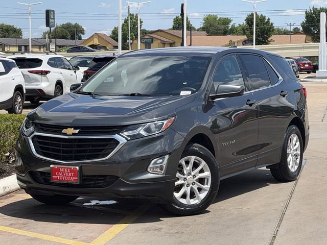 Used 2018 Chevrolet Equinox LT FWD image 2