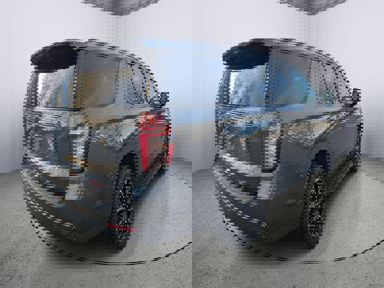 Certified 2021 Chevrolet Tahoe RST image 3