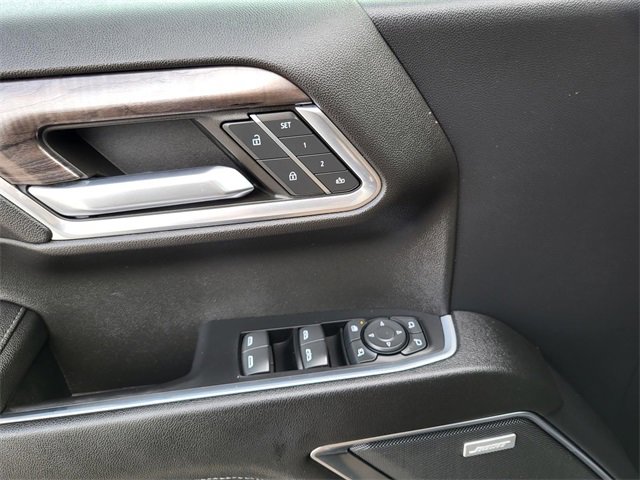 Used 2023 Chevrolet Silverado 1500 LTZ image 11