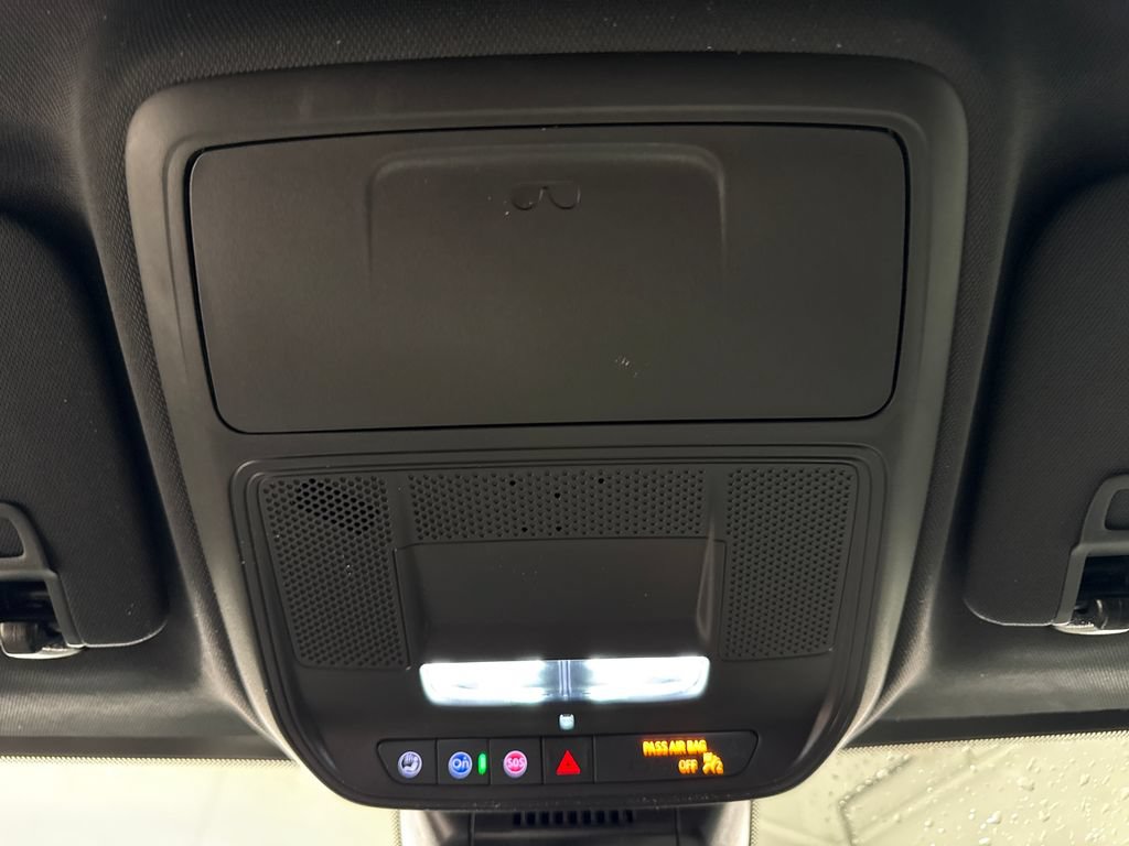 New 2026 Chevrolet Equinox LT w/ Convenience Package II FWD image 25
