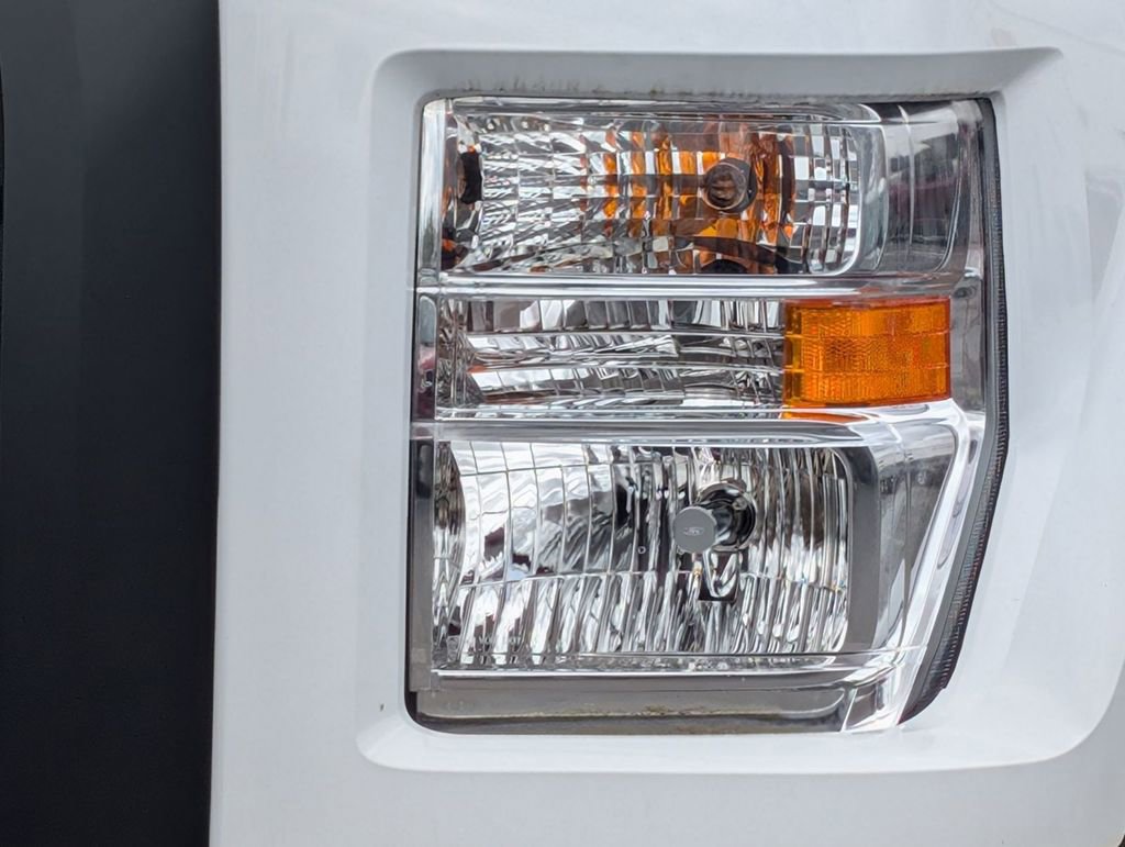 New 2025 Ford F750 2WD Regular Cab Super Duty image 9