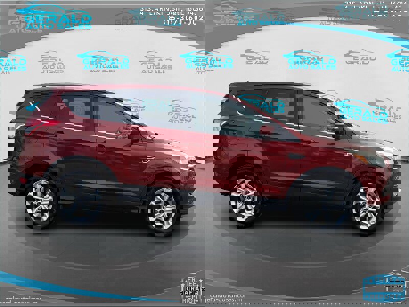 Used 2015 Ford Escape SE image 5