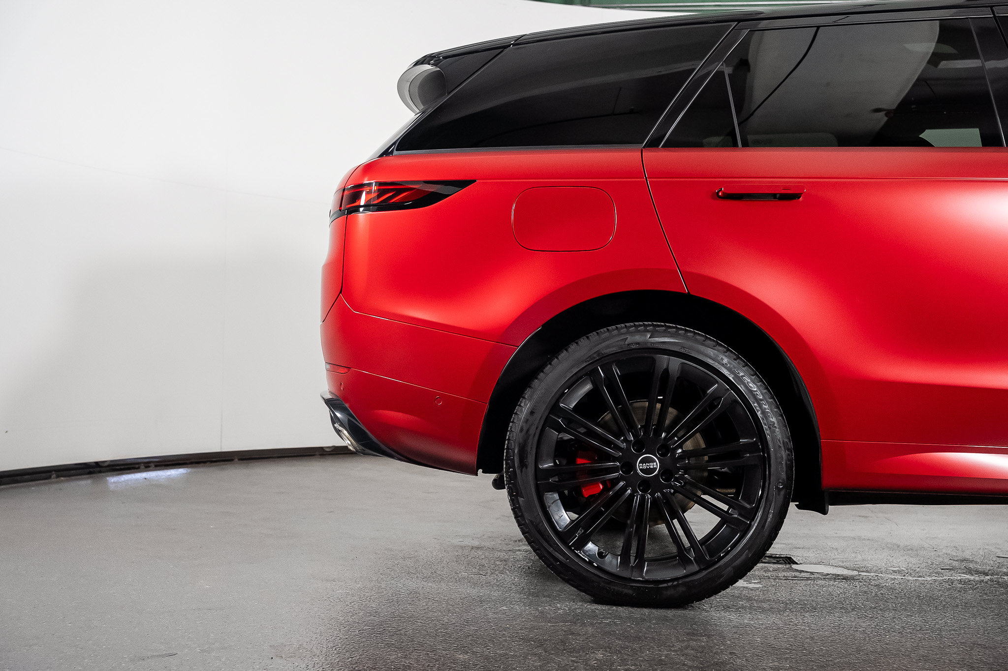 Used 2024 Land Rover Range Rover Sport Dynamic SE AWD/4WD image 29