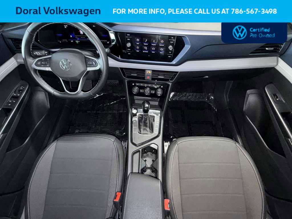 Certified 2024 Volkswagen Taos SE FWD image 24
