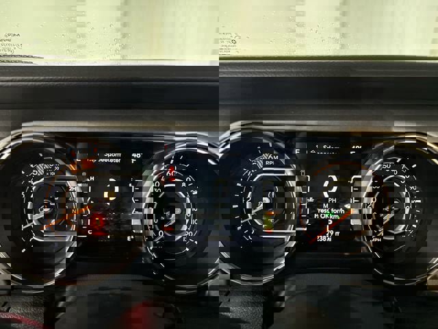 Used 2023 Jeep Gladiator Sport image 12