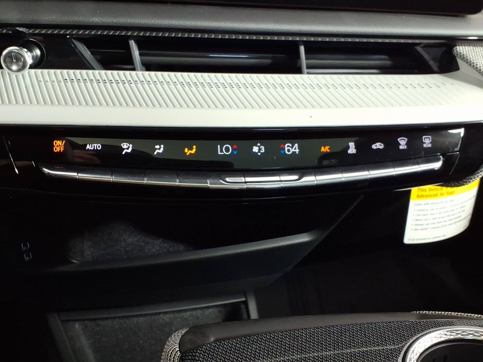 New 2026 Cadillac Optiq Sport 1 w/ LPO, Floor Liner Package AWD/4WD image 16