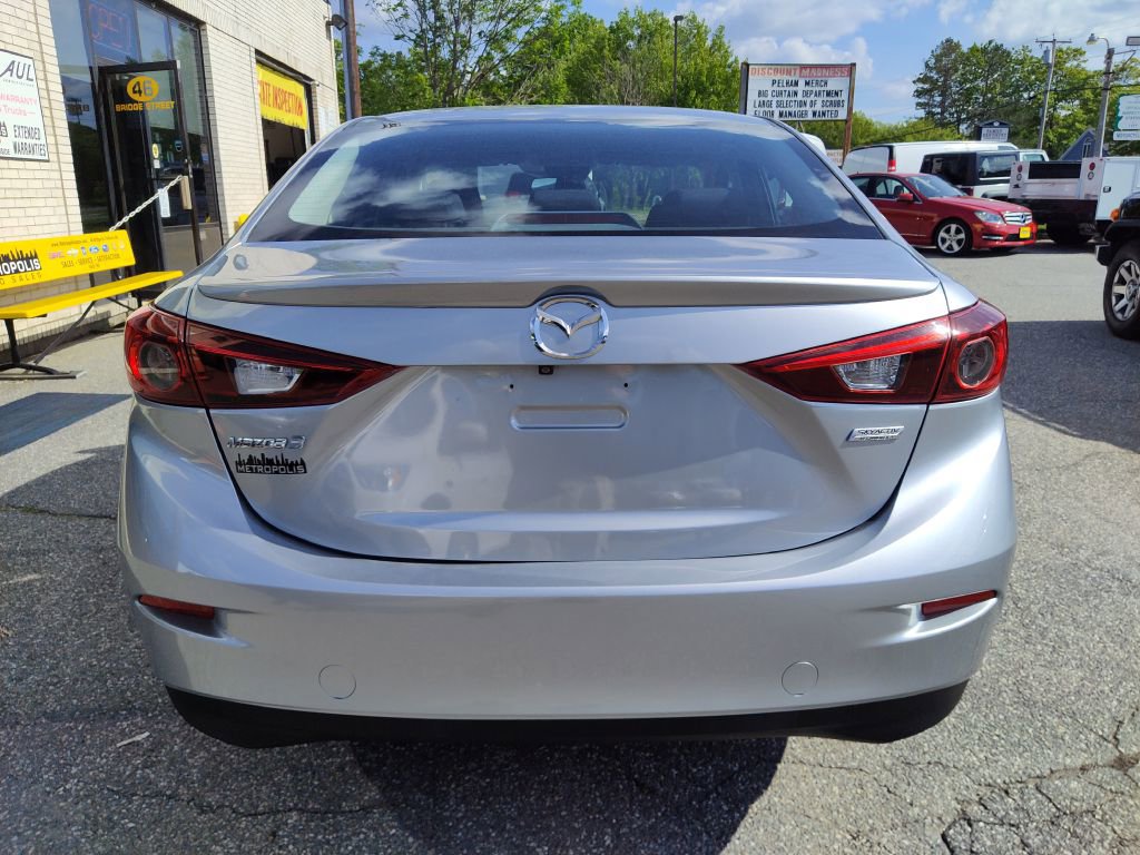 Used 2018 MAZDA MAZDA3 Sport image 8