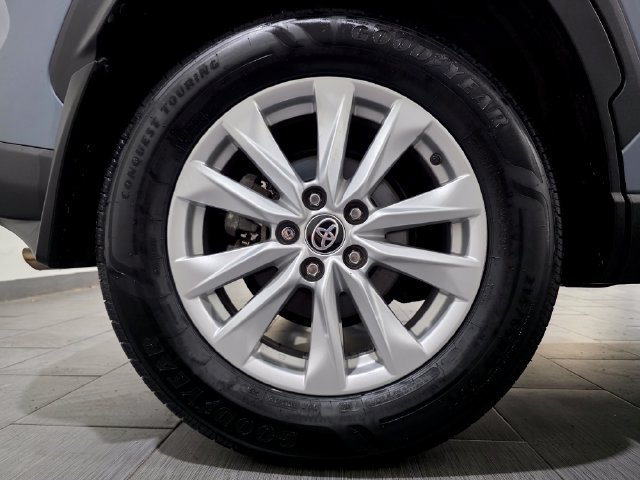 Used 2024 Toyota Corolla Cross LE AWD/4WD image 24