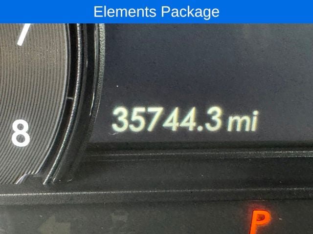 Used 2022 Lincoln Corsair AWD w/ Premium Package image 16