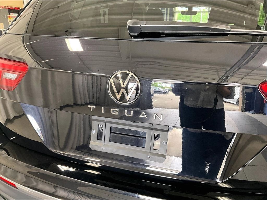 Used 2023 Volkswagen Tiguan S AWD/4WD image 28