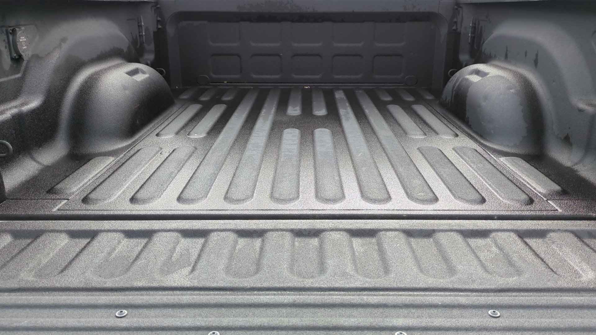 Used 2022 RAM 2500 Laramie w/ Cold Weather Group image 27