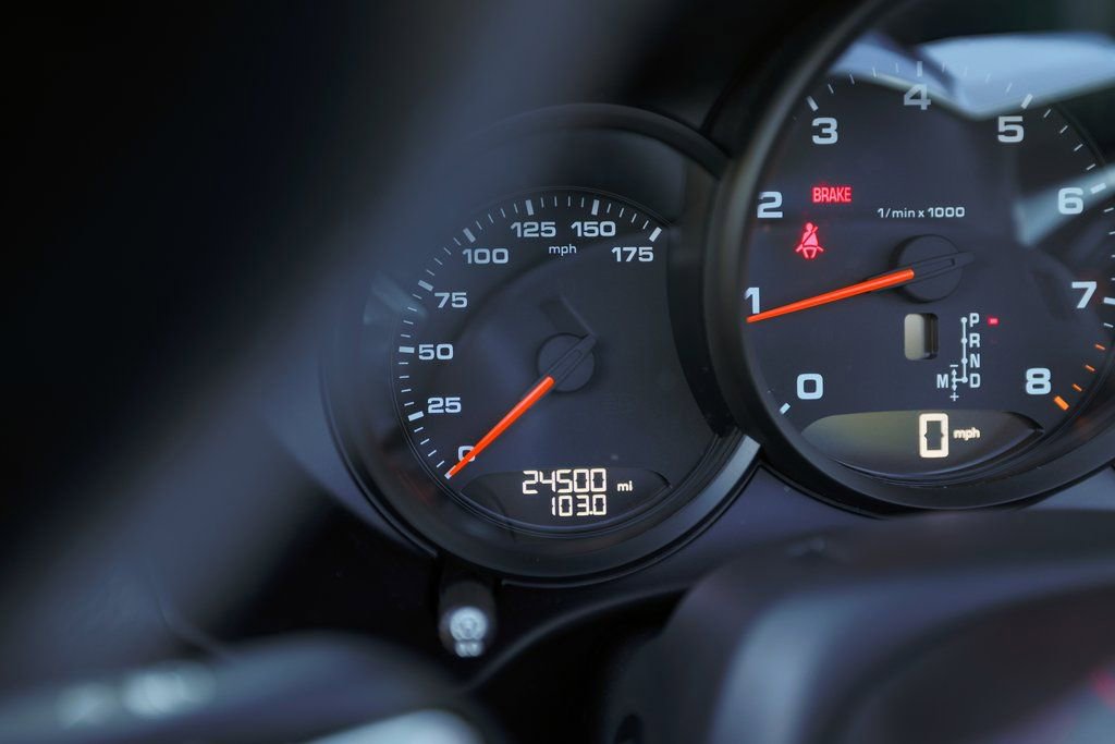 Used 2021 Porsche 718 Boxster Base w/ Premium Package image 12