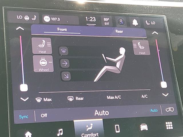 Used 2025 Jeep Grand Cherokee L Altitude RWD image 17