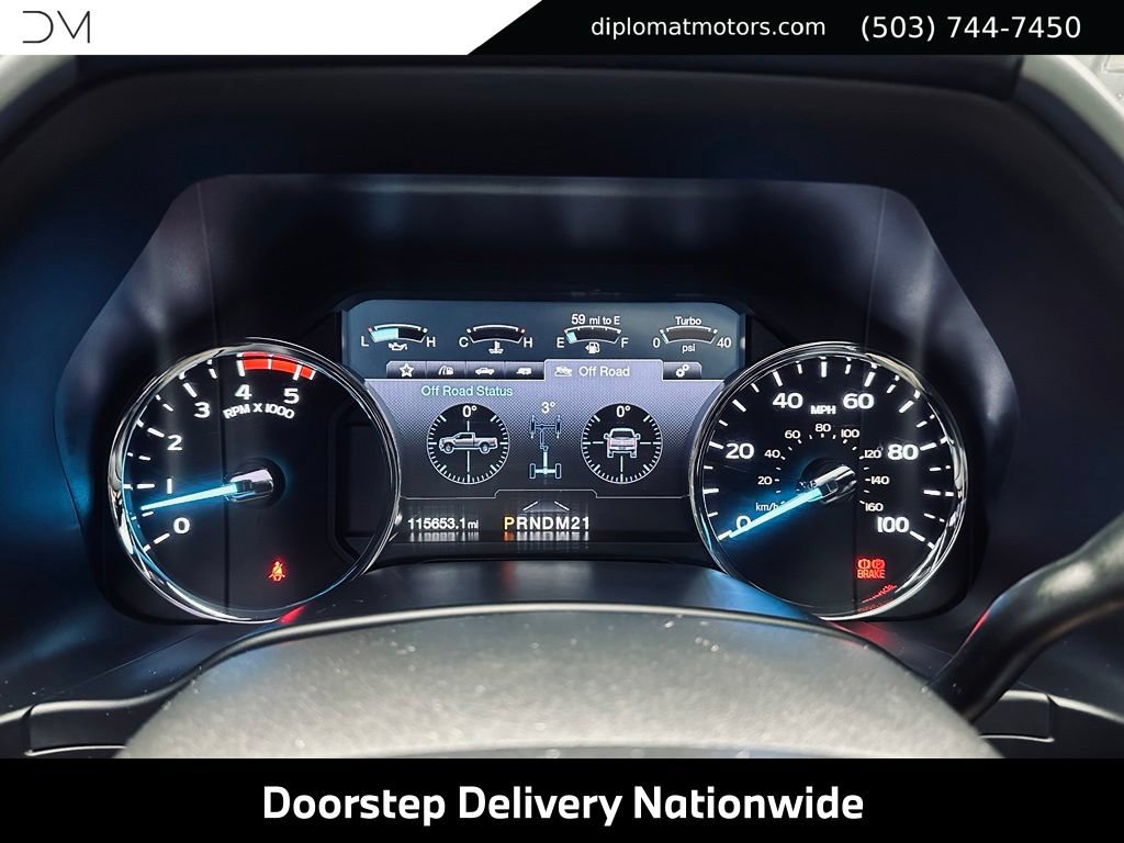 Used 2017 Ford F250 Platinum w/ Platinum Ultimate Package AWD/4WD image 39