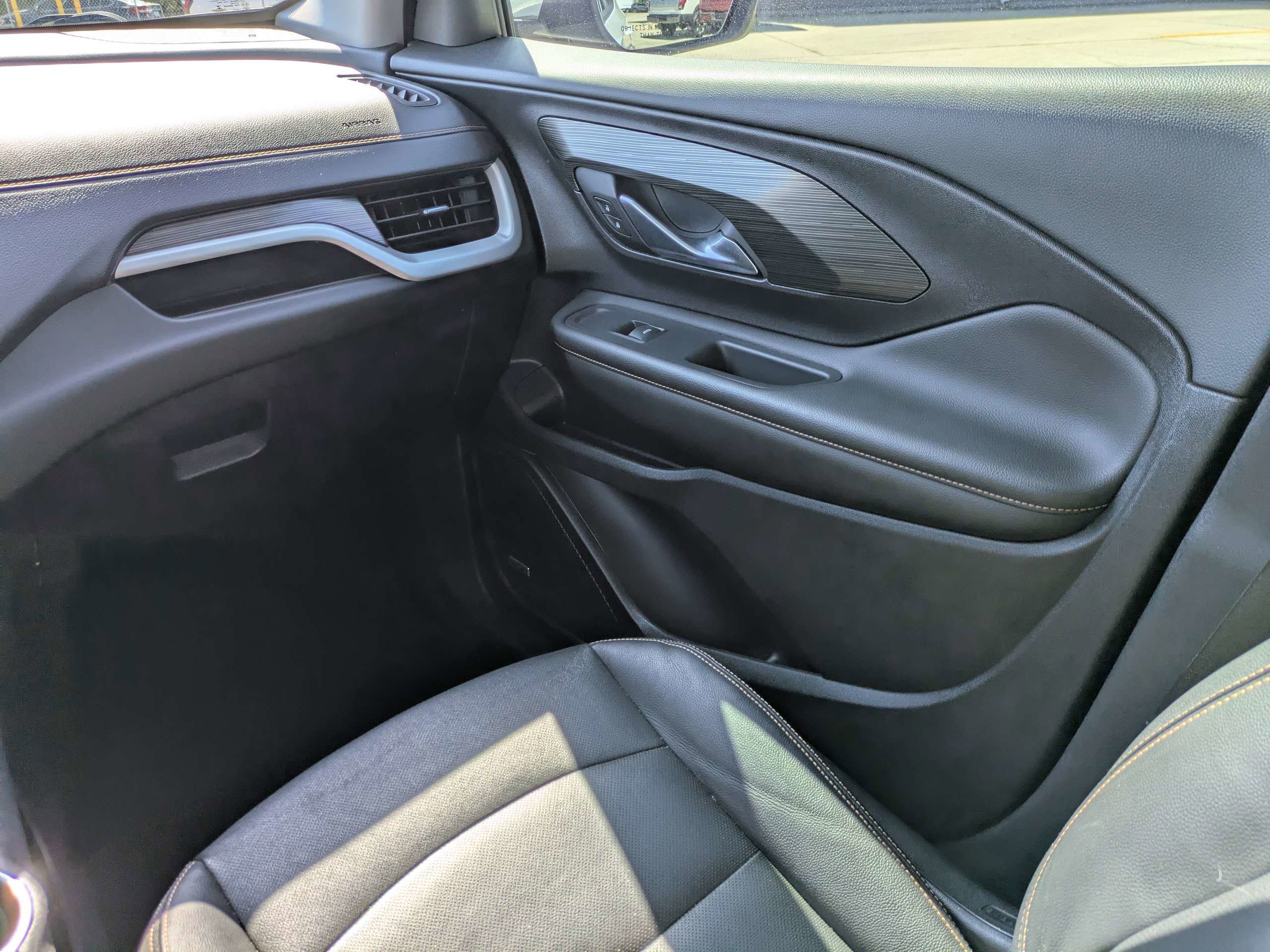 Used 2021 GMC Terrain SLT w/ Infotainment Package II image 20