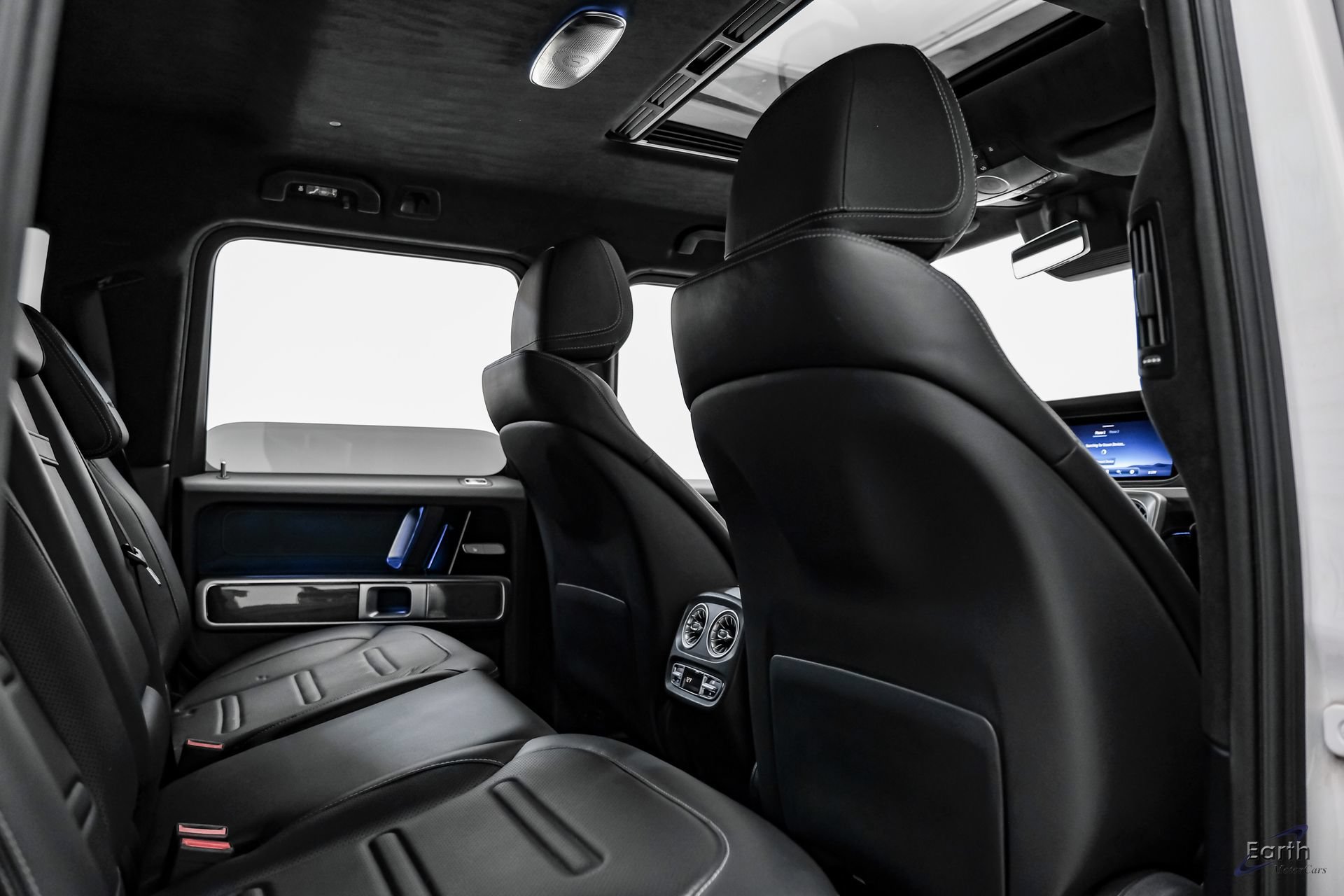 Used 2025 Mercedes-Benz G 550 w/ Exclusive Interior Package image 73