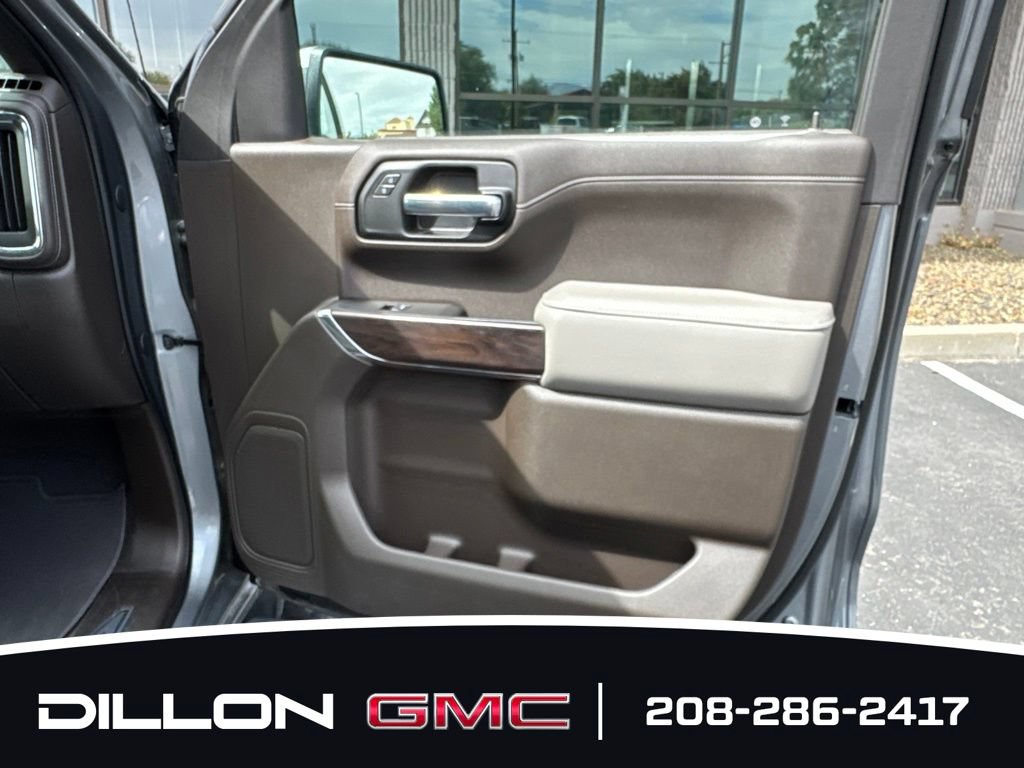 Used 2021 GMC Sierra 1500 SLT w/ SLT Premium Package AWD/4WD image 25