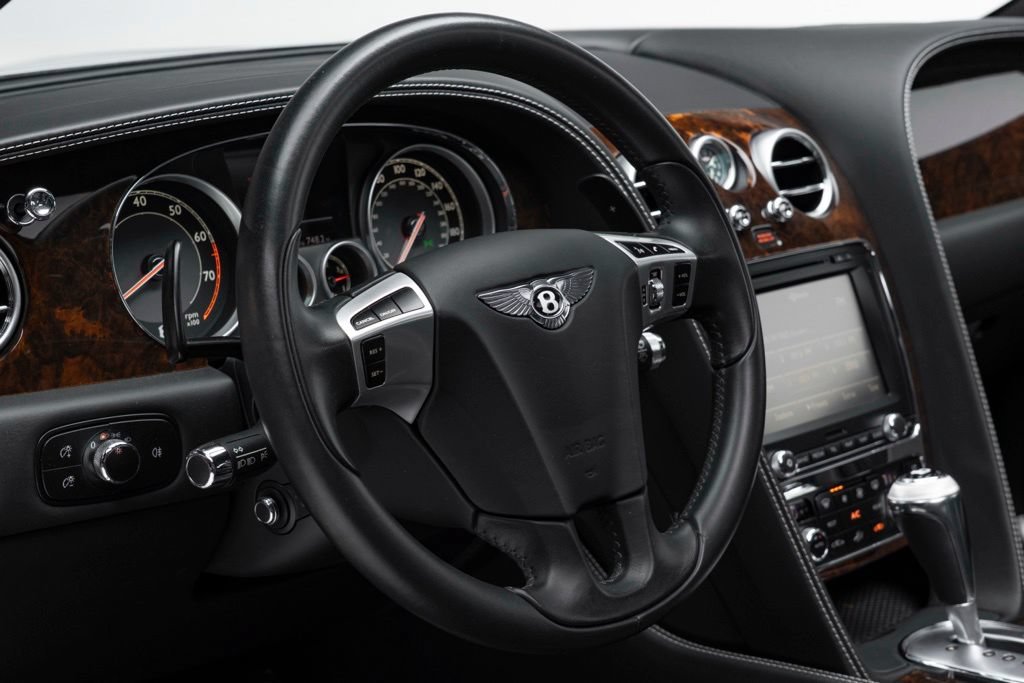 Used 2014 Bentley Flying Spur W12 AWD/4WD image 20