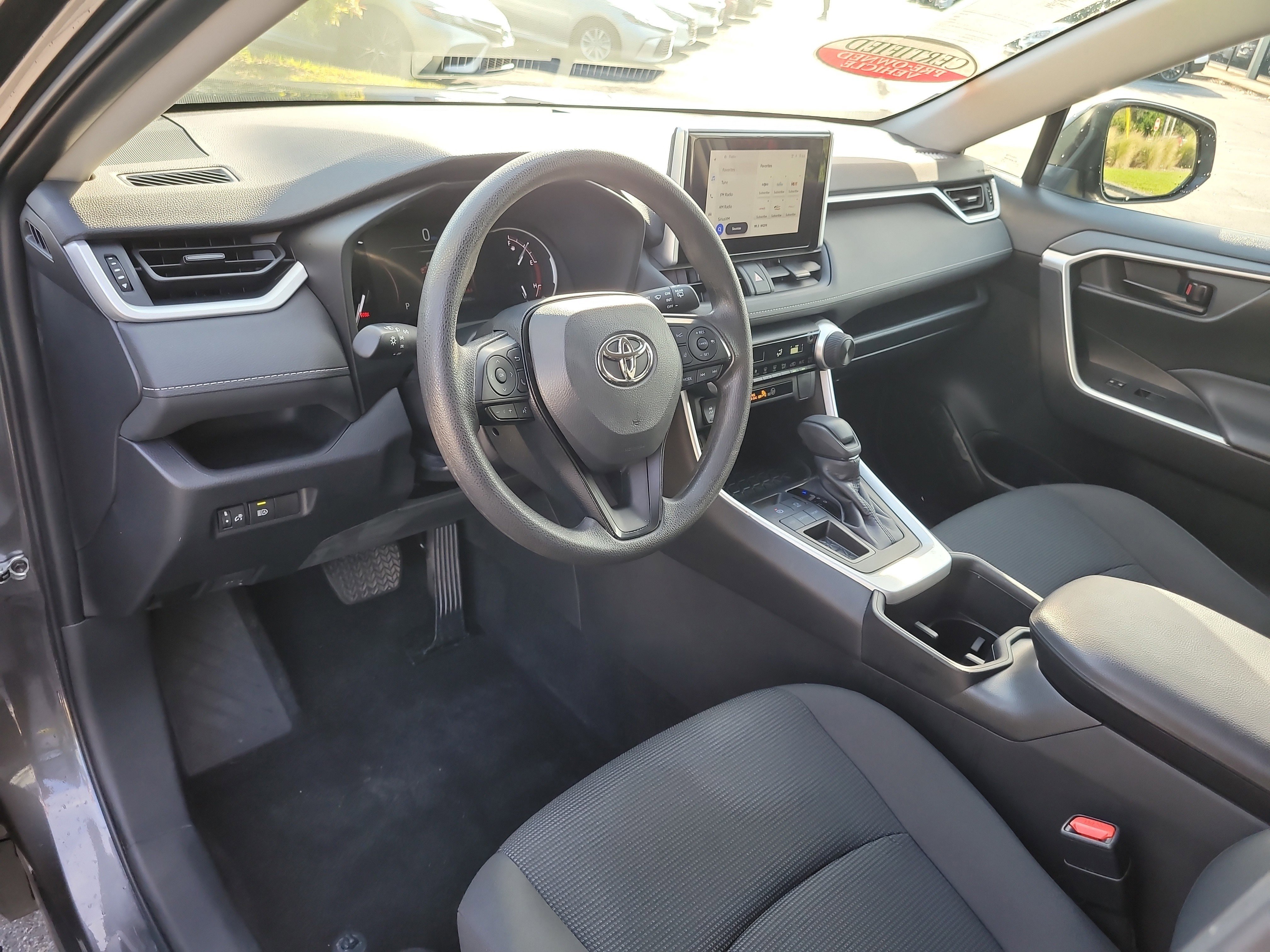 Used 2023 Toyota RAV4 LE image 18