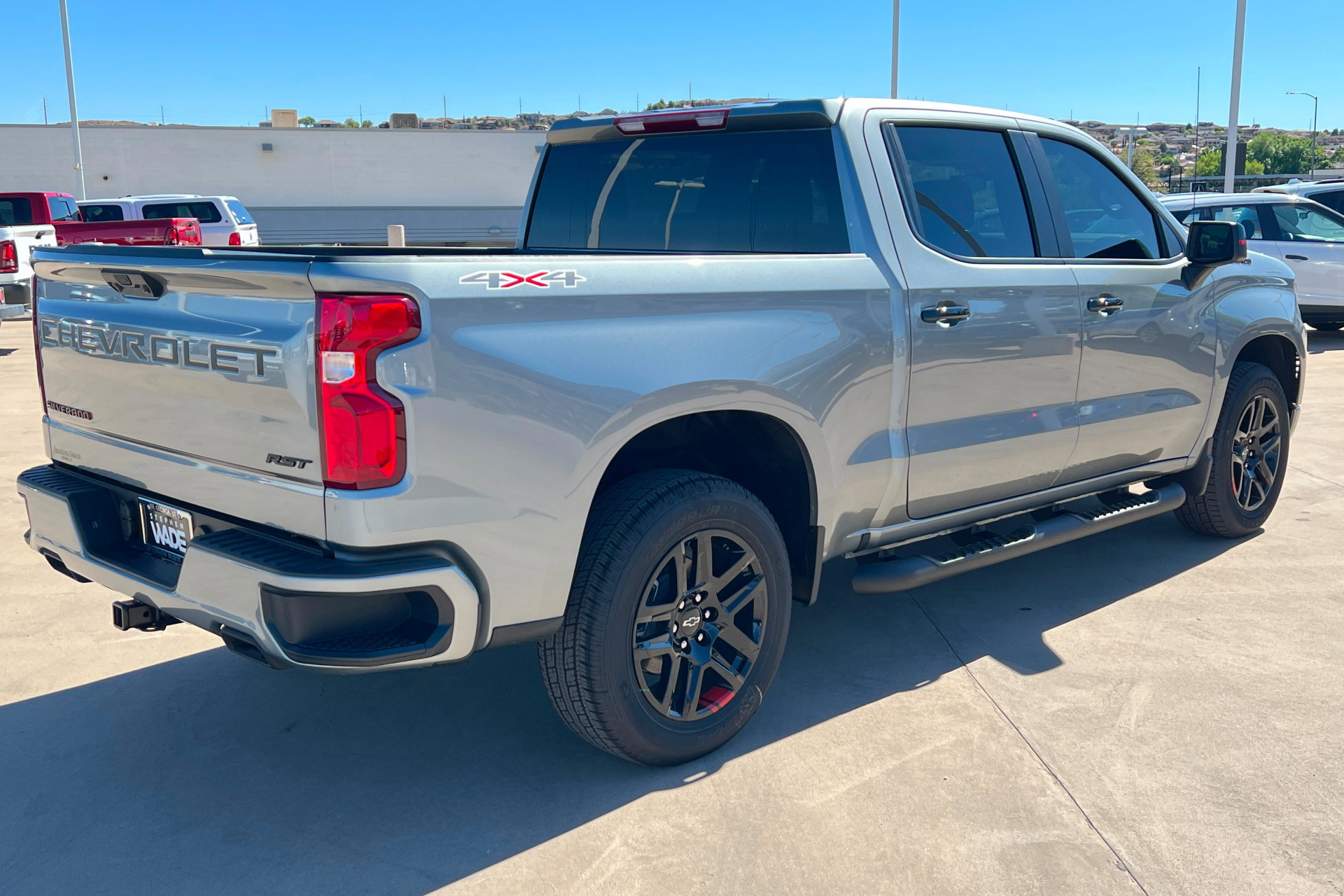 New 2026 Chevrolet Silverado 1500 RST w/ Redline Edition AWD/4WD image 6