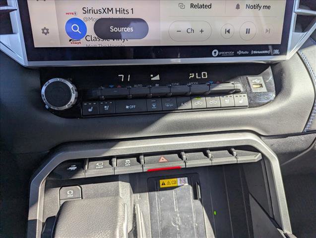 Used 2024 Toyota Tundra Platinum image 16