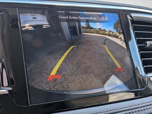 Used 2019 Chrysler Pacifica Limited image 6