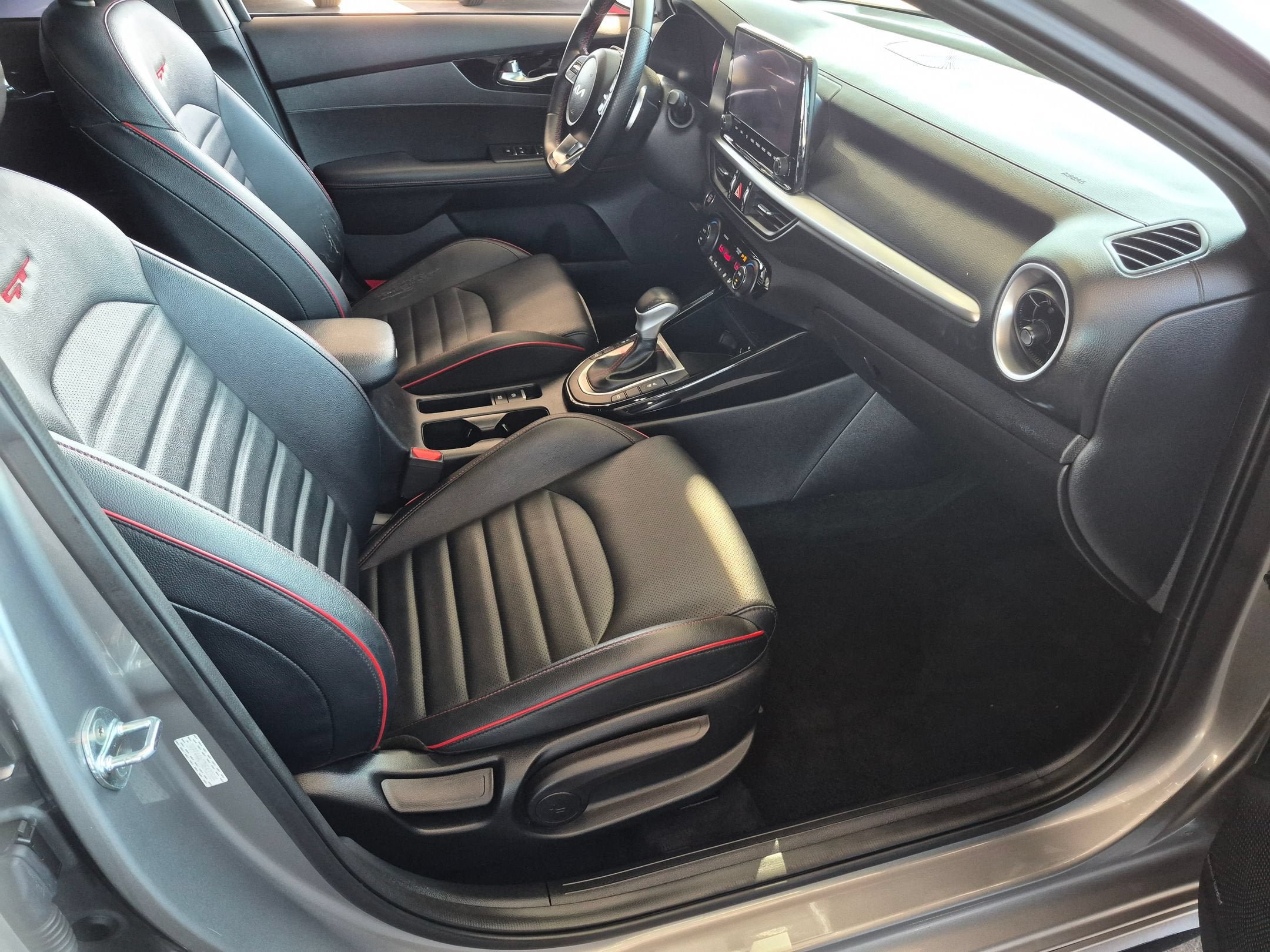 Used 2022 Kia Forte GT w/ GT2 Package FWD image 35