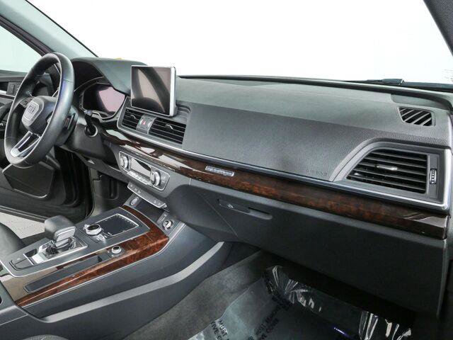 Used 2018 Audi Q5 2.0T Premium AWD/4WD image 24