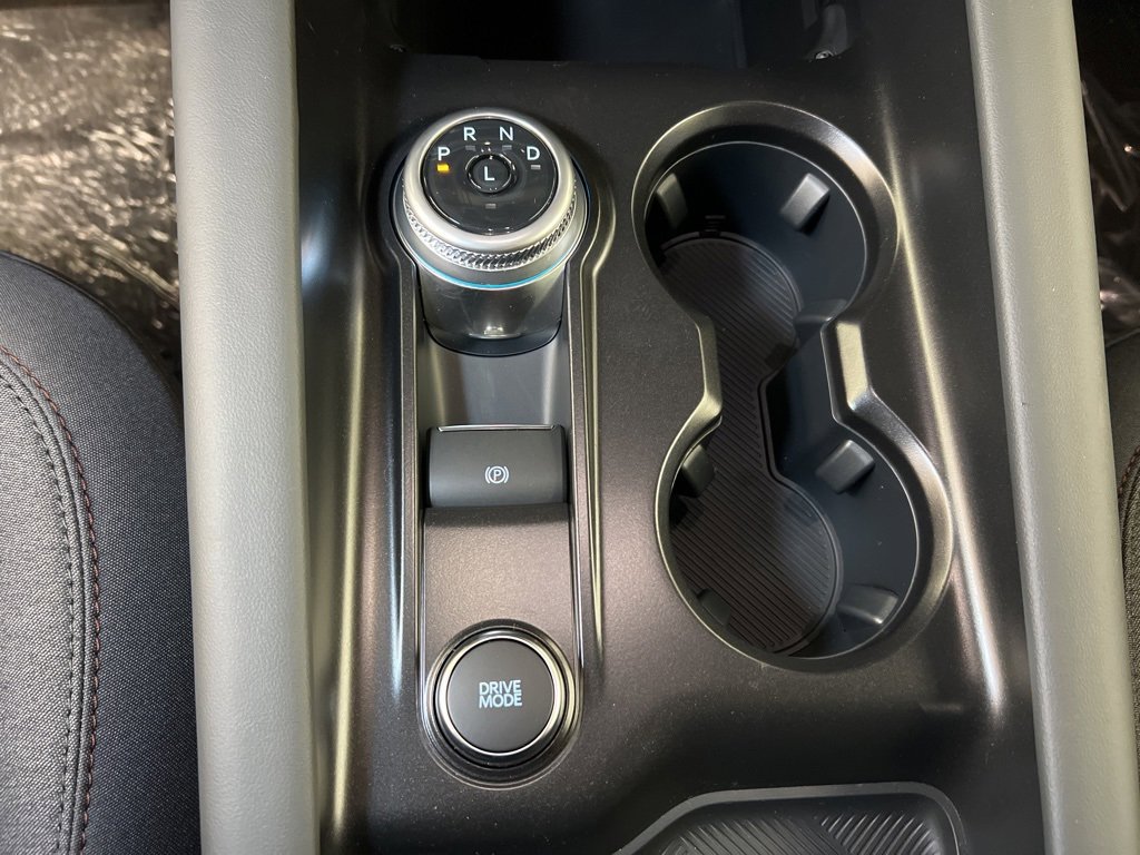 Used 2025 Ford Explorer Active image 14