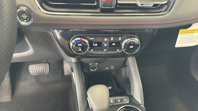 New 2026 Chevrolet TrailBlazer RS w/ Convenience Package AWD/4WD image 13
