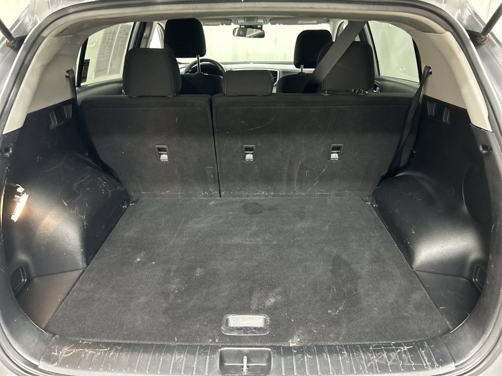 Used 2021 Kia Sportage LX w/ LX AWD Popular Package image 21