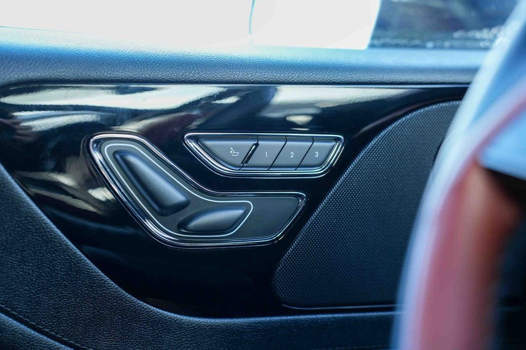 Used 2025 Lincoln Aviator Reserve w/ Jet Appearance Package image 33