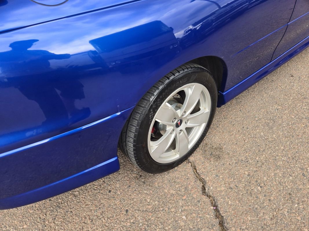 Used 2005 Pontiac GTO image 10