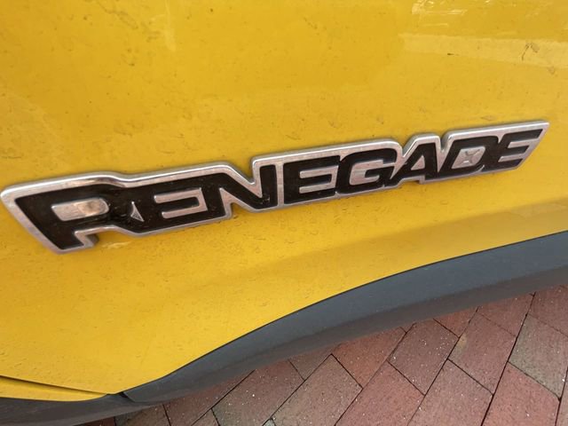 Used 2018 Jeep Renegade Sport w/ Power & Air Group image 11