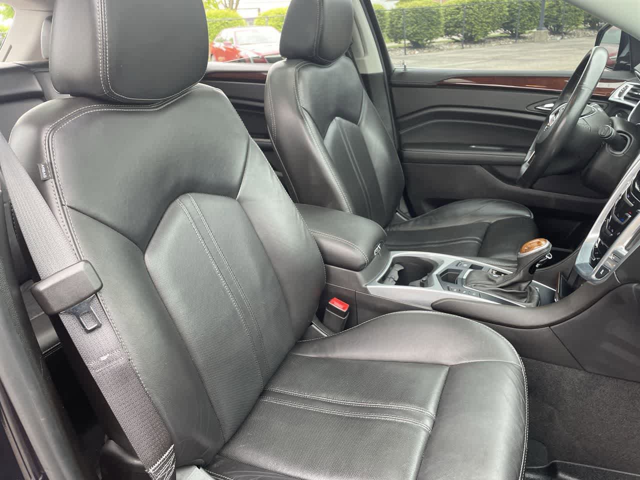 Used 2016 Cadillac SRX Luxury w/ Driver Awareness Package FWD image 14