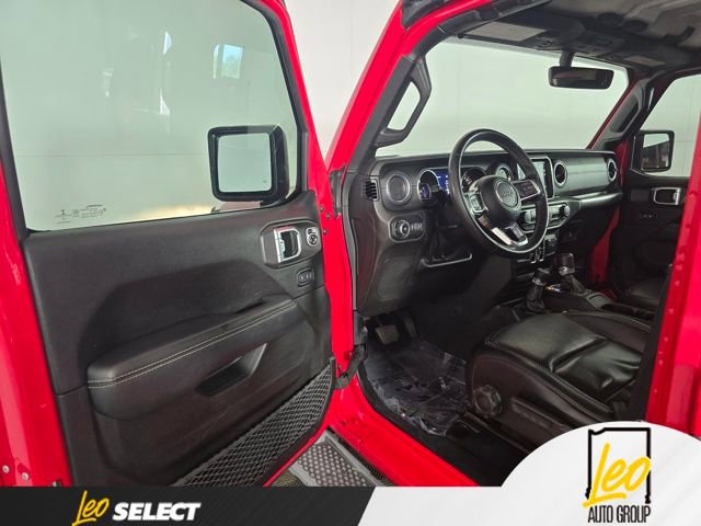 Used 2019 Jeep Wrangler Unlimited Sahara AWD/4WD image 10