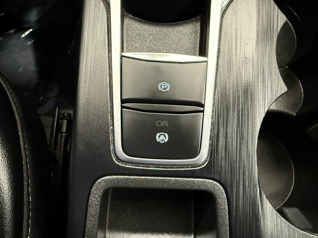 Used 2024 Ford Escape Platinum AWD/4WD image 41