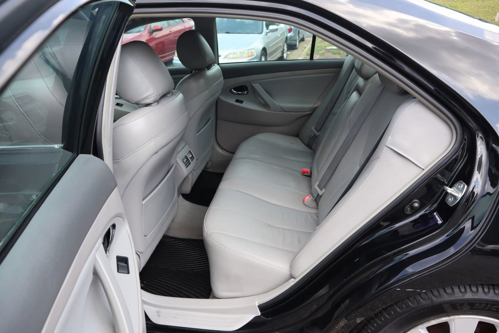Used 2008 Toyota Camry Hybrid FWD image 12