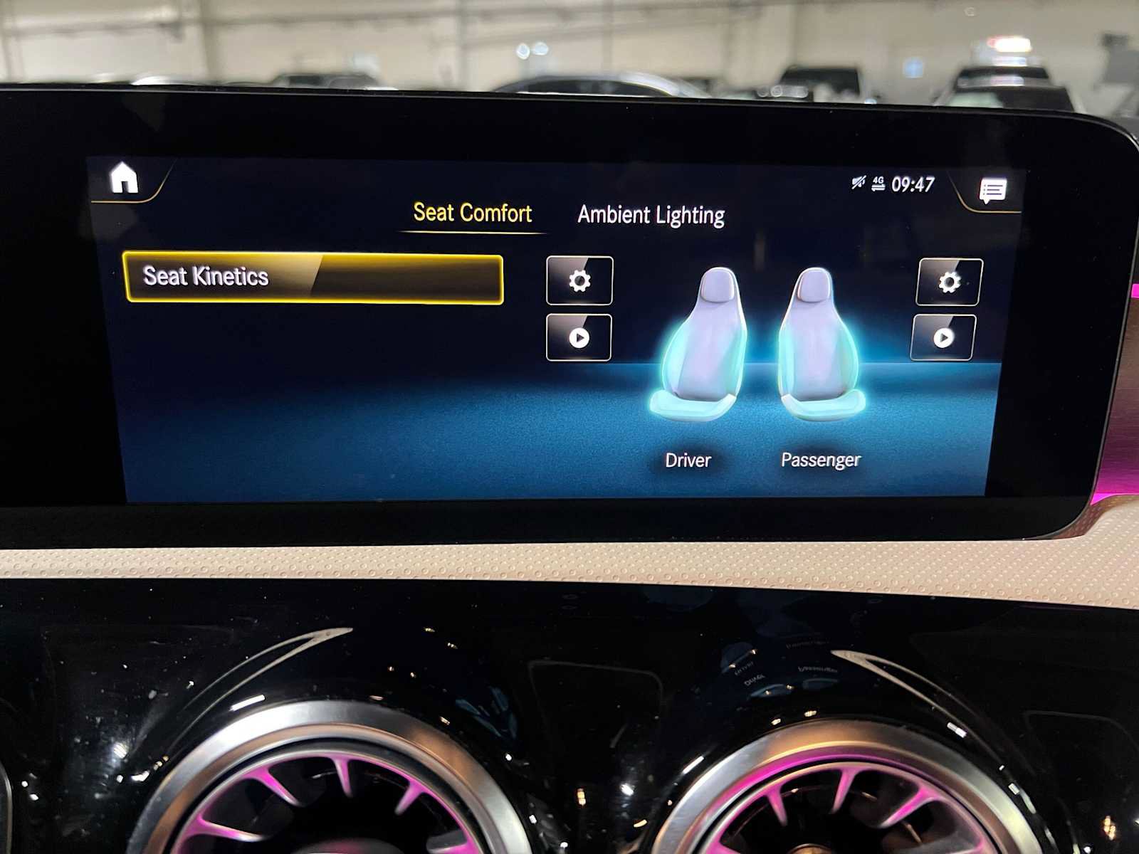 Certified 2023 Mercedes-Benz CLA 250 4MATIC image 36