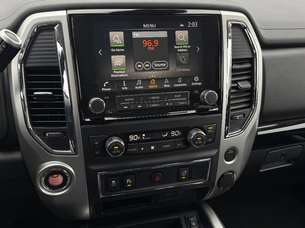 Used 2020 Nissan Titan SV w/ SV Convenience Package image 15