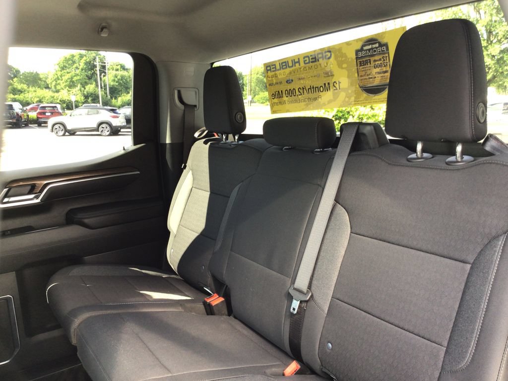 Used 2025 Chevrolet Silverado 1500 LT w/ Work Truck Package AWD/4WD image 35