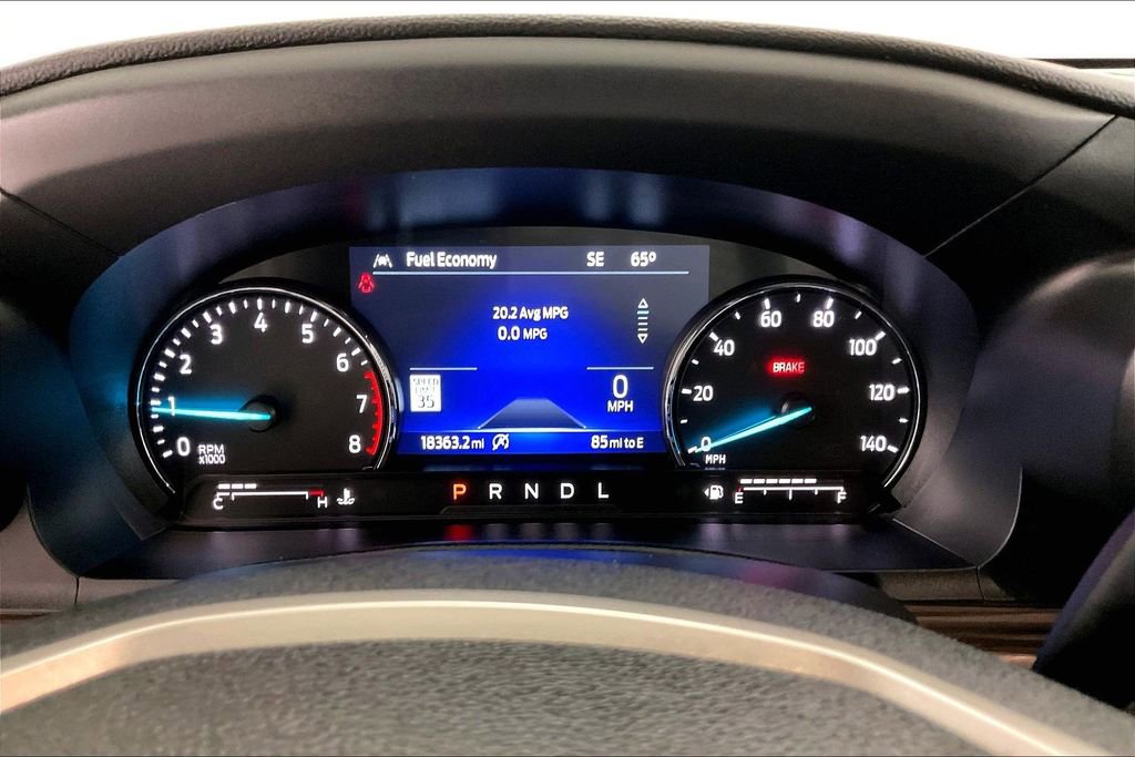 Used 2023 Ford Explorer Limited image 12