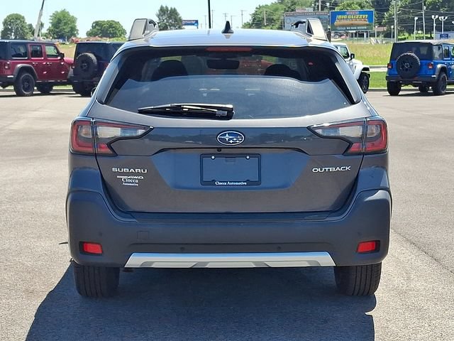 Used 2023 Subaru Outback Limited AWD/4WD image 3